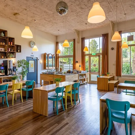 Stayokay אכסניה *